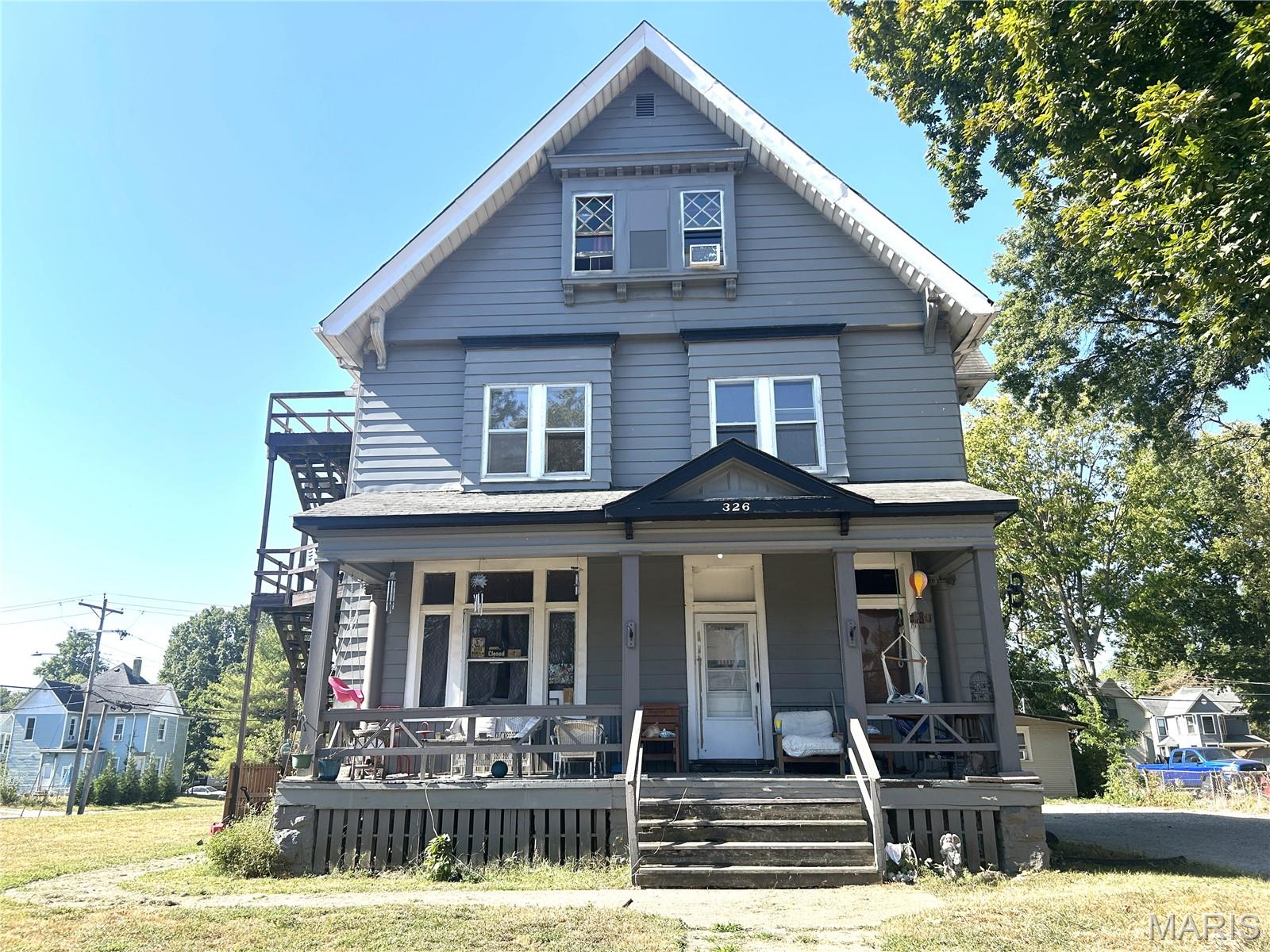 326 Portland Avenue, Belleville, Illinois 62220