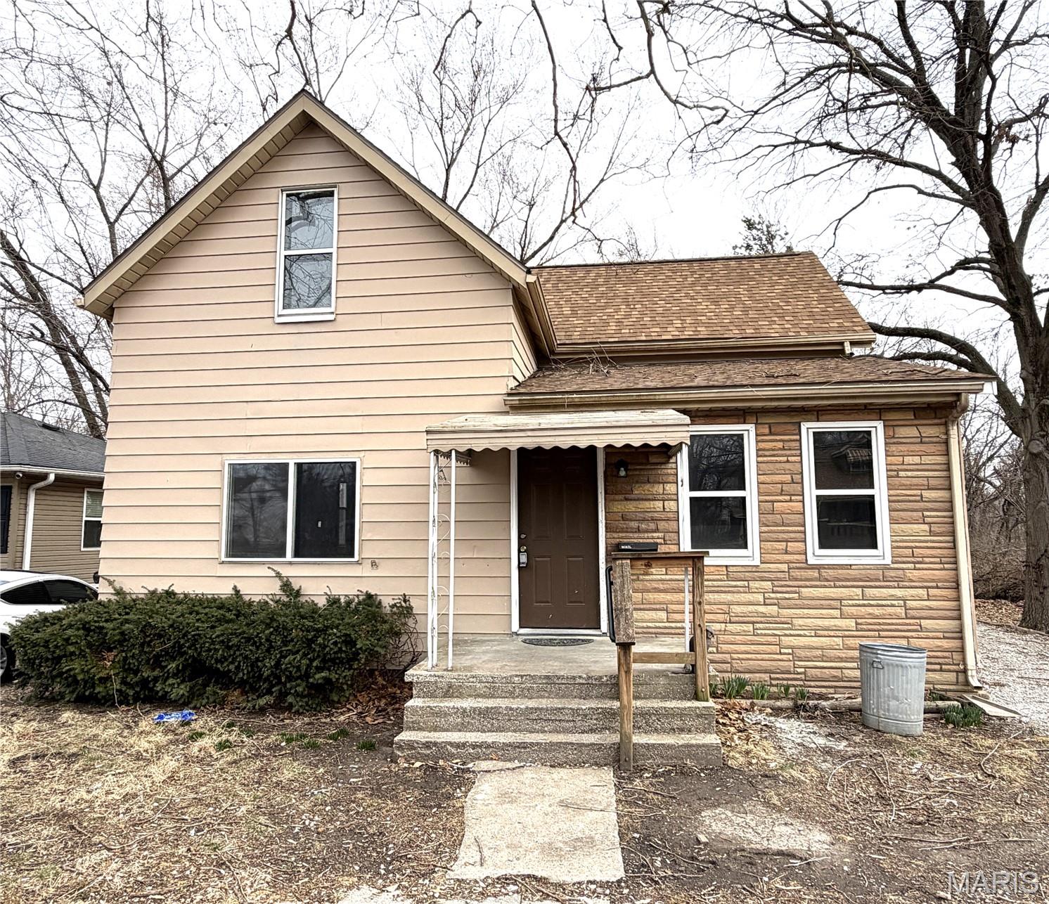 1006 N 2nd Street, Belleville, Illinois 62226