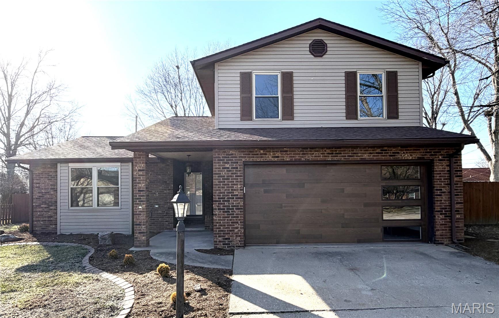 41 Village Drive, Belleville, Illinois 62226