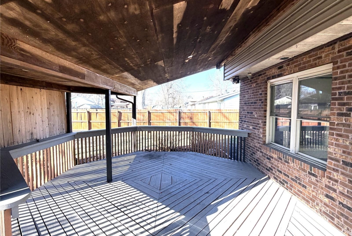 41 Village Drive, Belleville, Illinois 62226