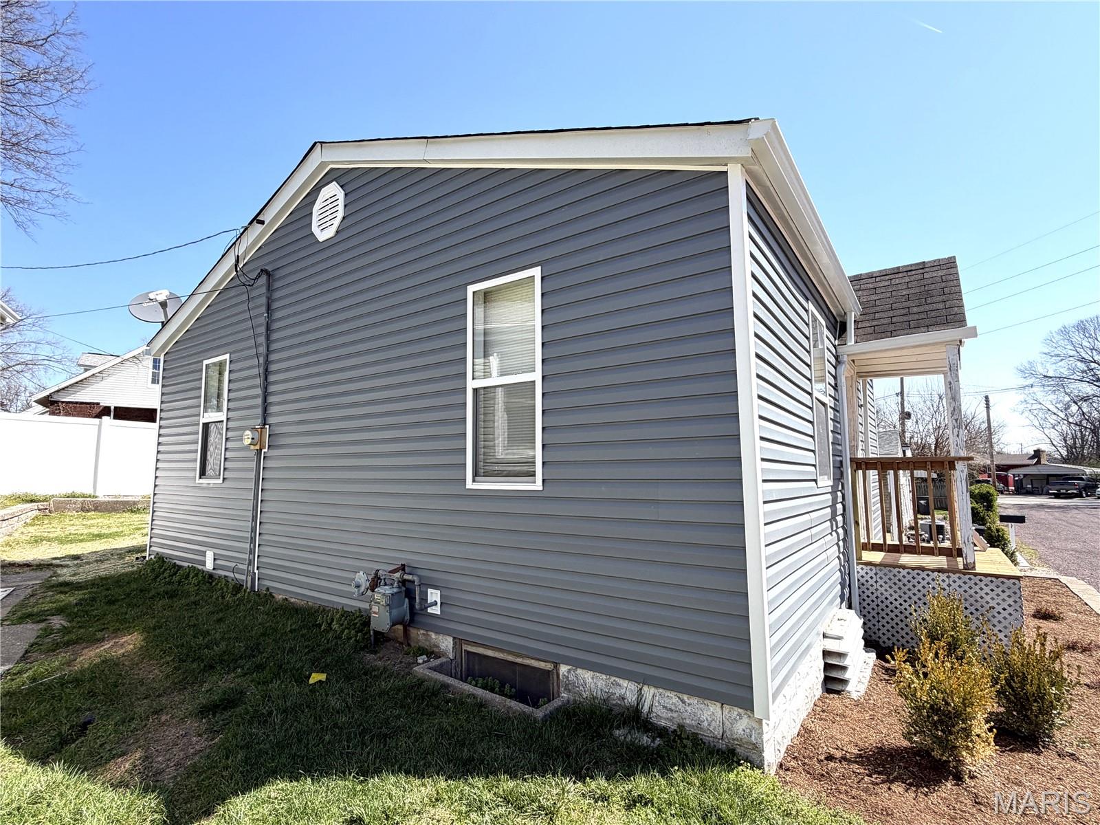 413 S 8th Street, Belleville, Illinois 62220