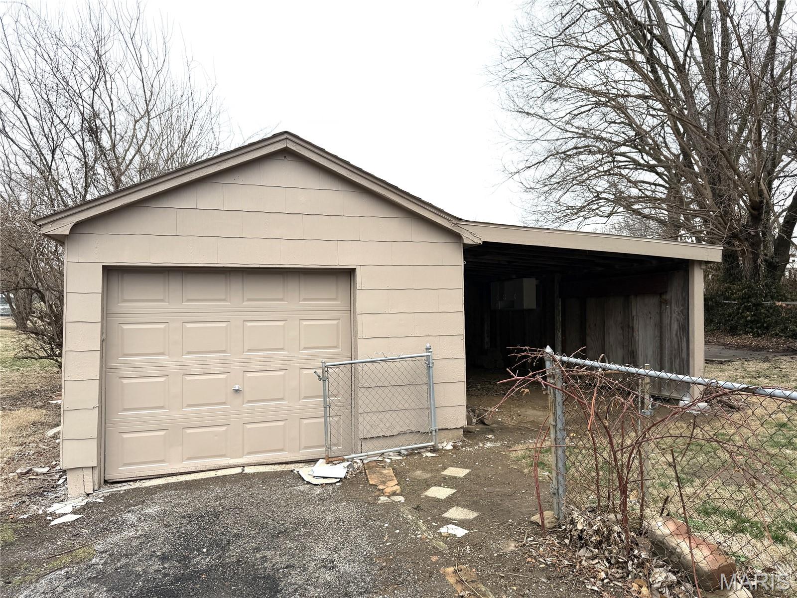 419 S 8th Street, Belleville, Illinois 62220