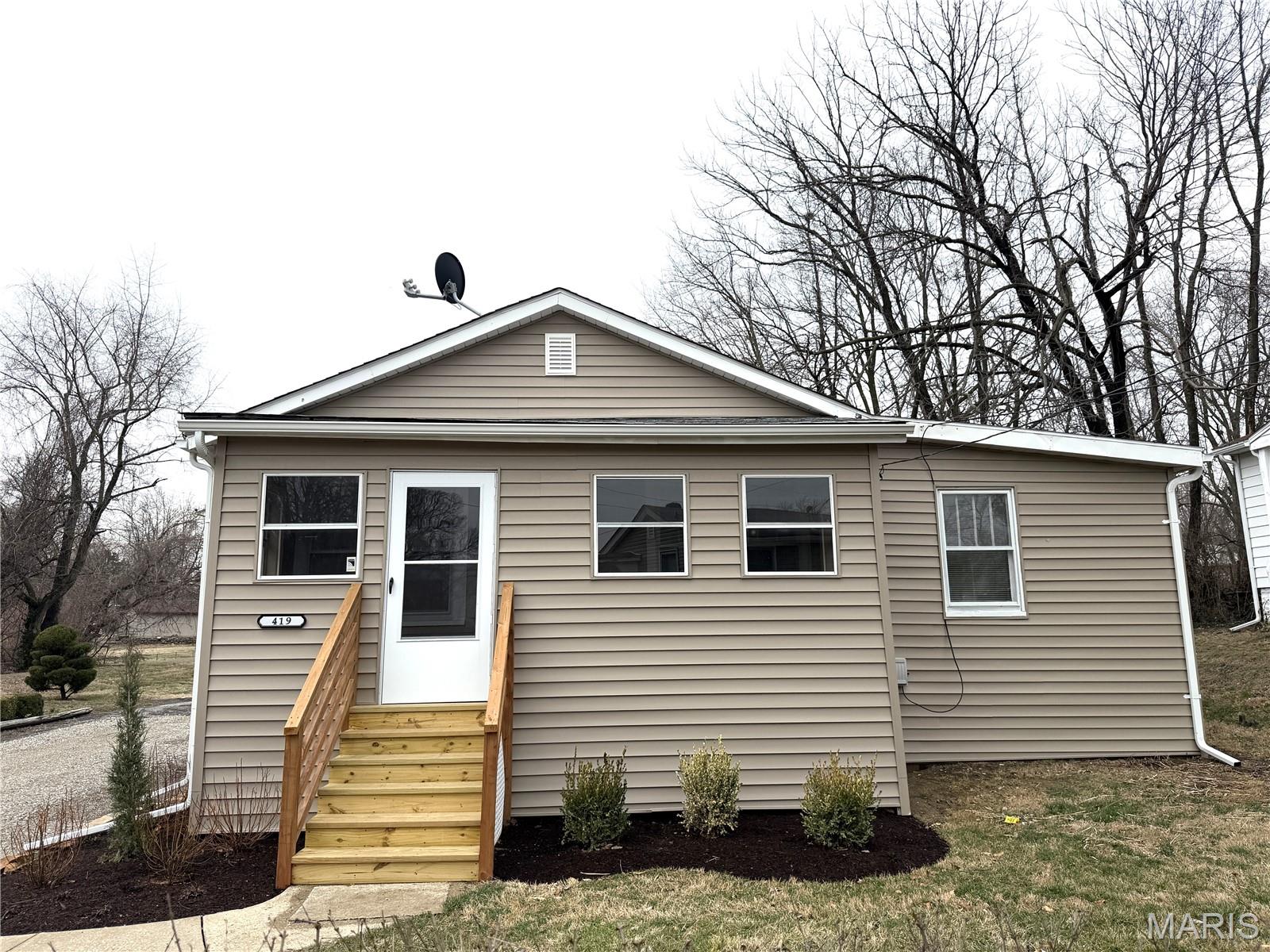 419 S 8th Street, Belleville, Illinois 62220