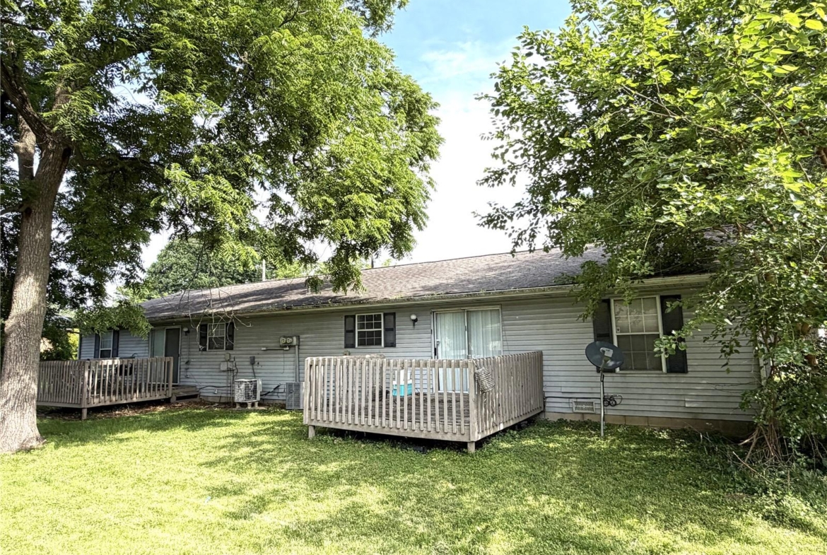 161 Freedom Drive, Belleville, Illinois 62226