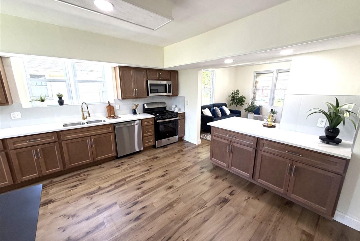 1836 N Church Street, Belleville, Illinois 62221