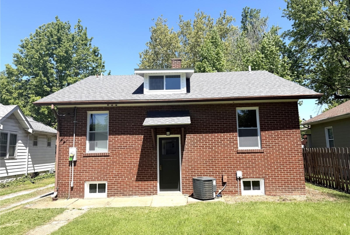 1836 N Church Street, Belleville, Illinois 62221