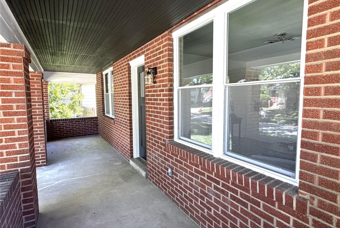1836 N Church Street, Belleville, Illinois 62221