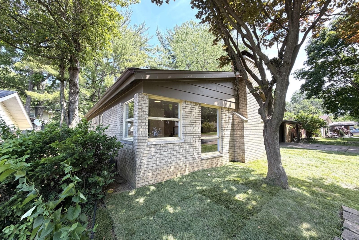 22 Fourscore Drive, Belleville, Illinois 62226
