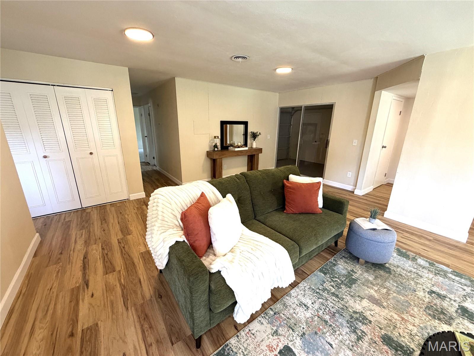 22 Fourscore Drive, Belleville, Illinois 62226