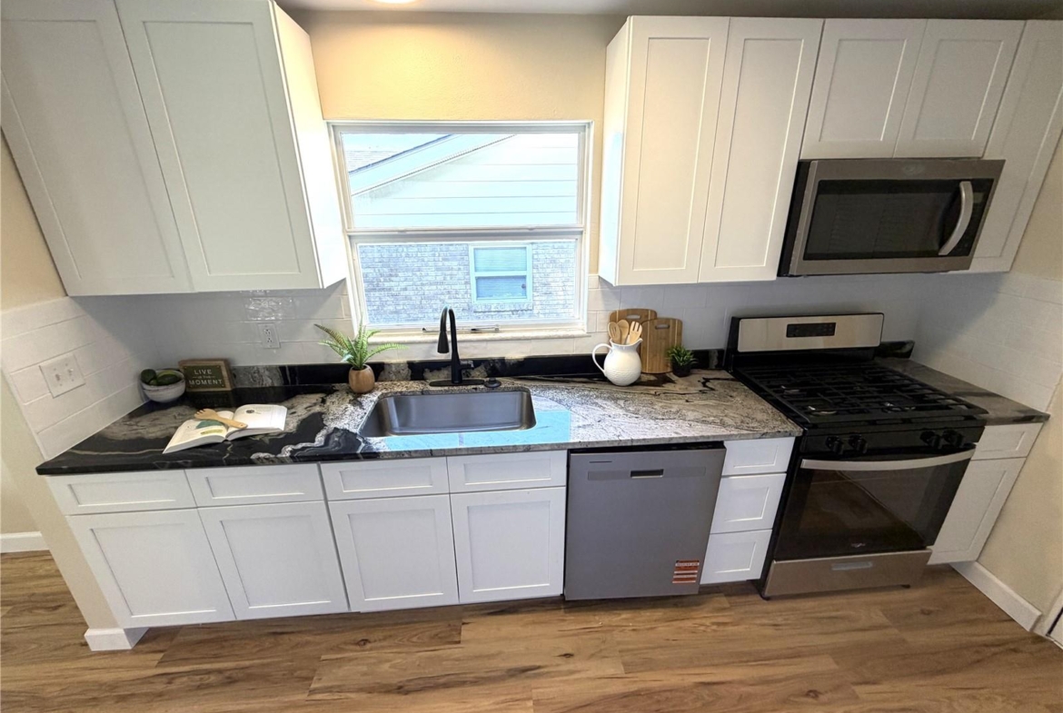 22 Fourscore Drive, Belleville, Illinois 62226