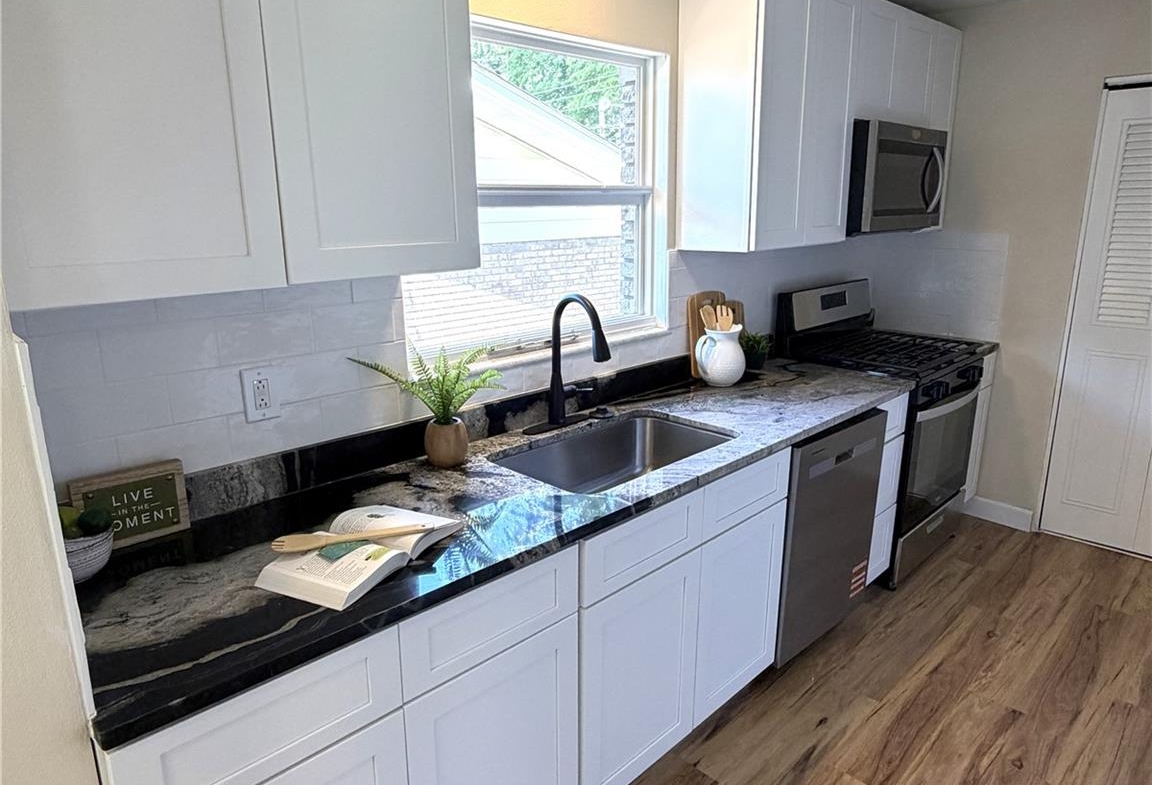 22 Fourscore Drive, Belleville, Illinois 62226