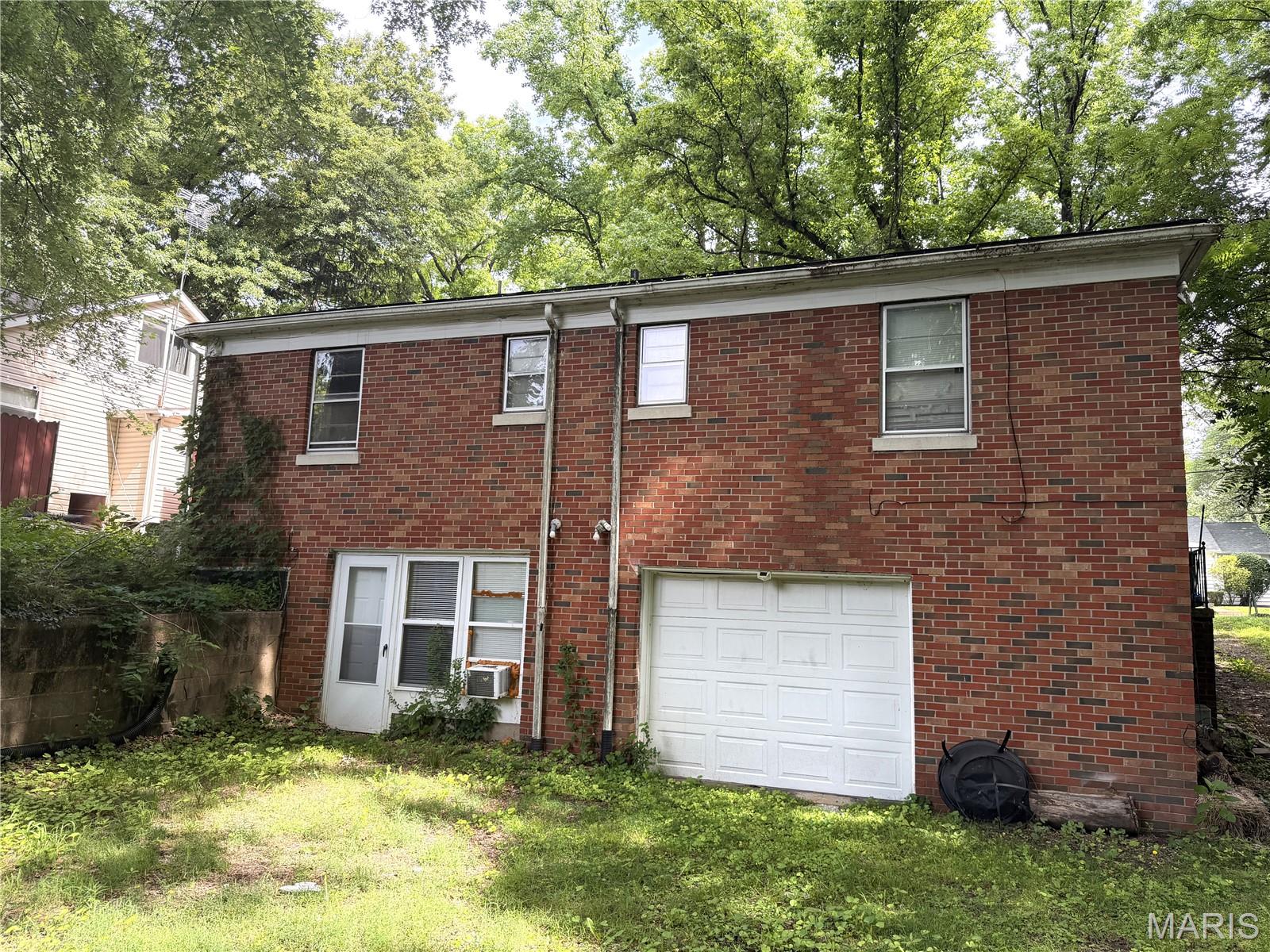 314 W H Street, Belleville, Illinois 62226