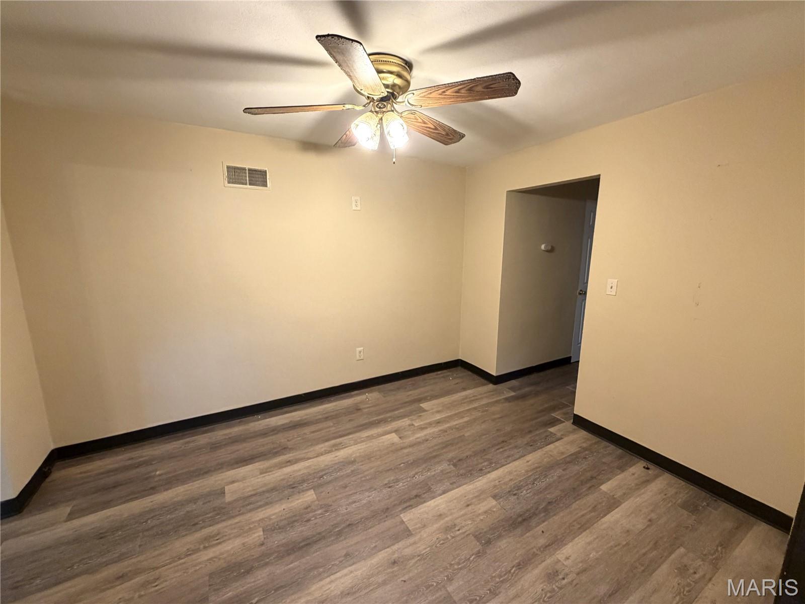 314 W H Street, Belleville, Illinois 62226
