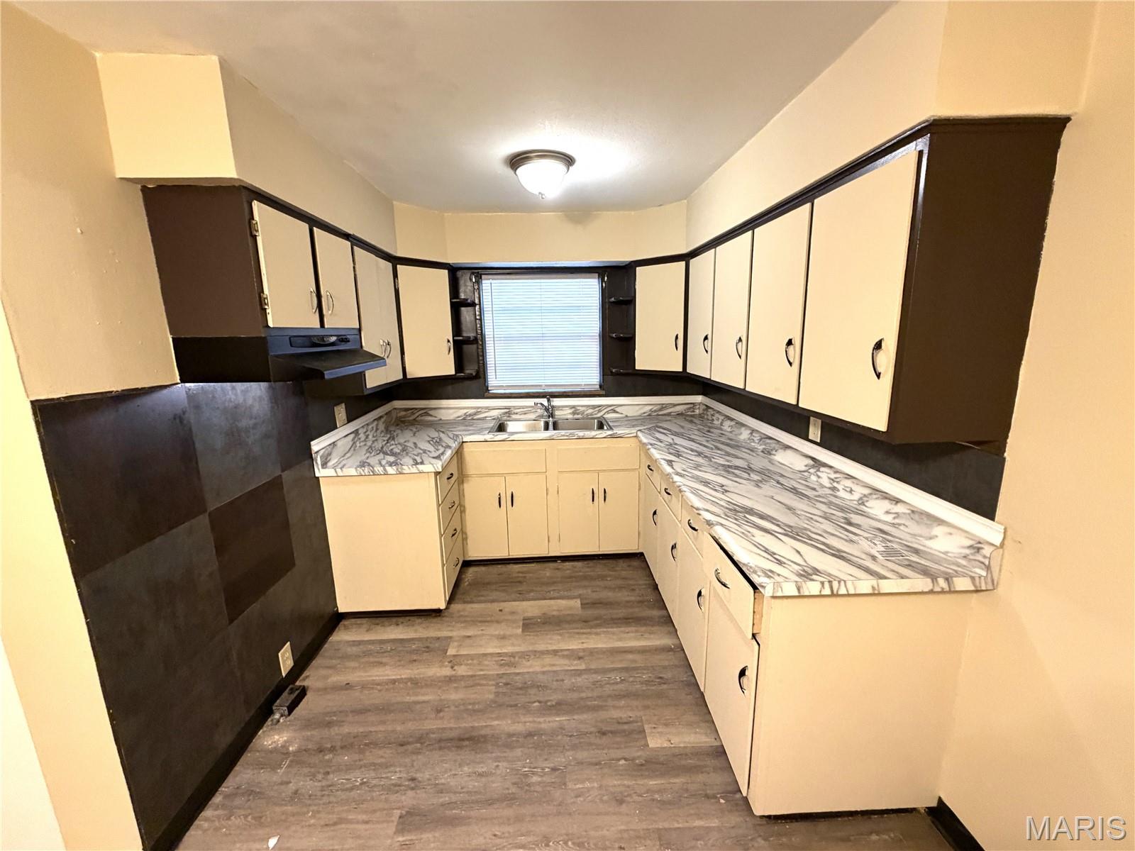 314 W H Street, Belleville, Illinois 62226