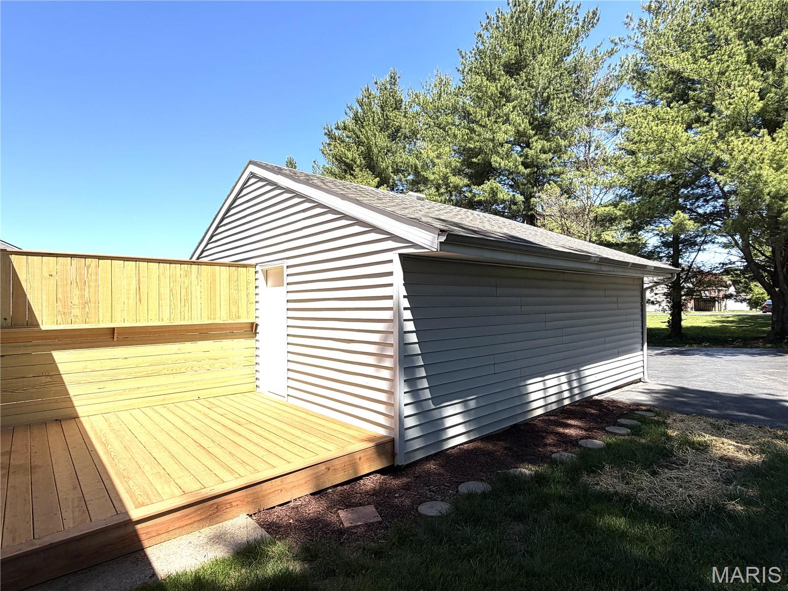 406 Colleen Drive, O’Fallon, Illinois 62269