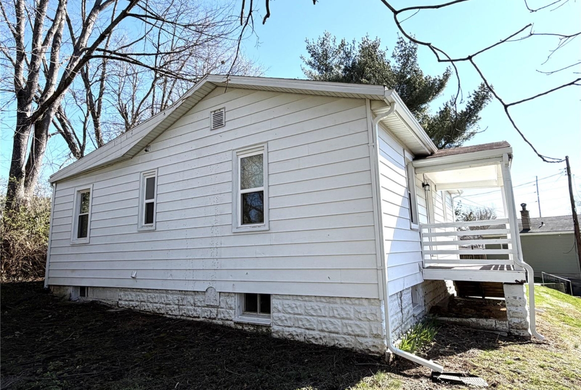 417 S 8th Street, Belleville, Illinois 62220