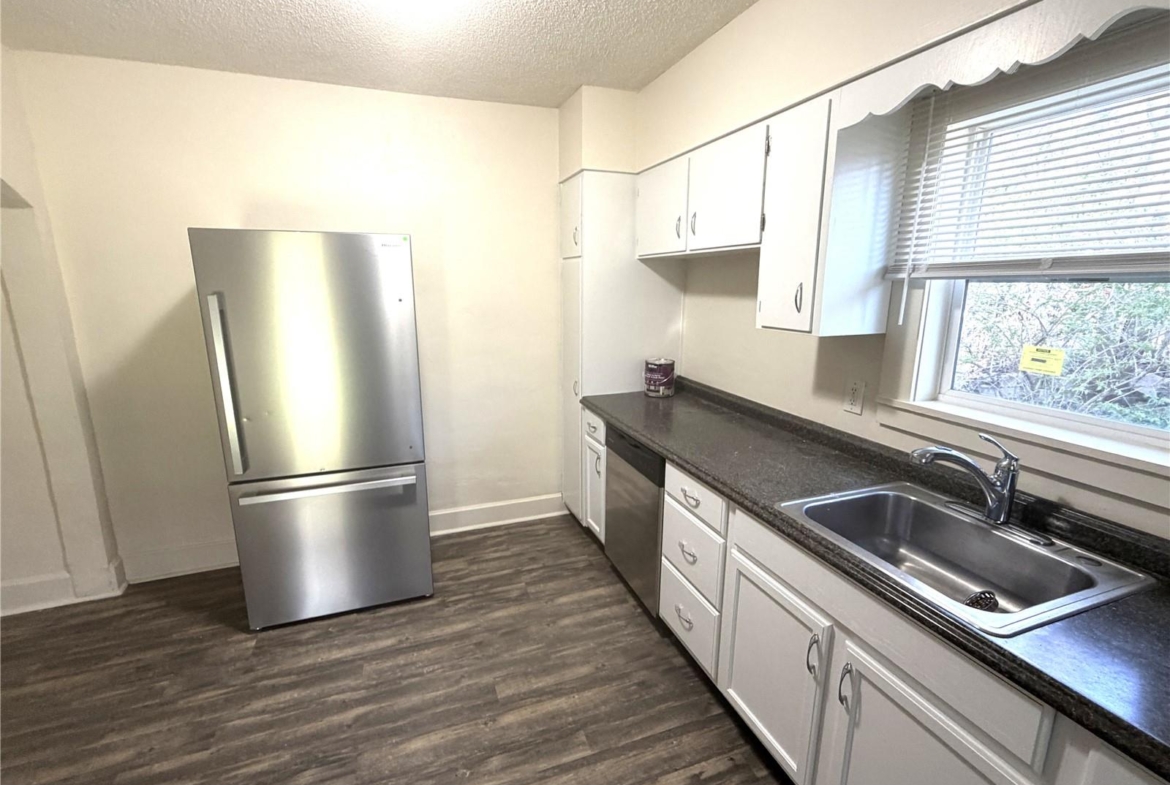 417 S 8th Street, Belleville, Illinois 62220