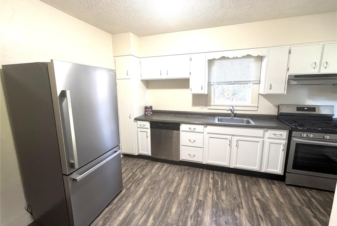 417 S 8th Street, Belleville, Illinois 62220