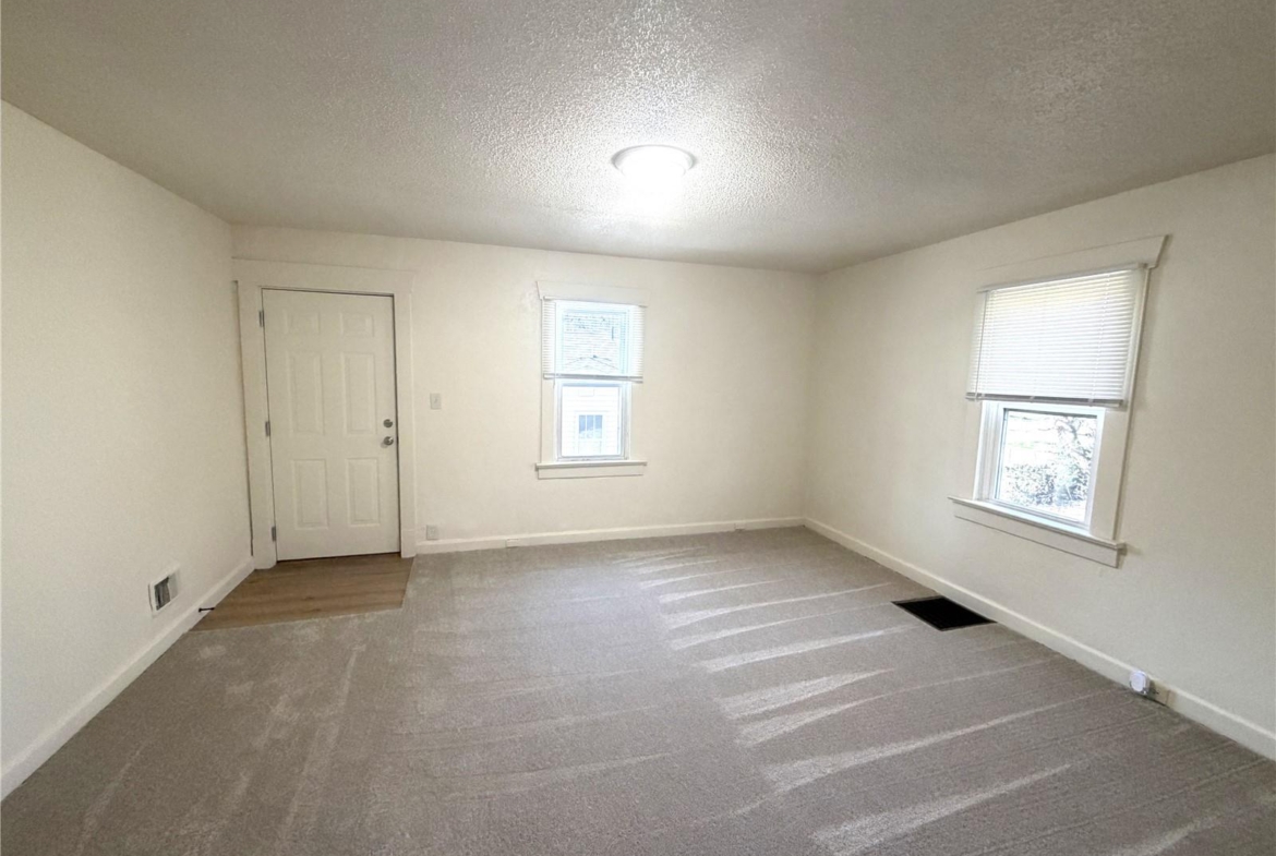 417 S 8th Street, Belleville, Illinois 62220