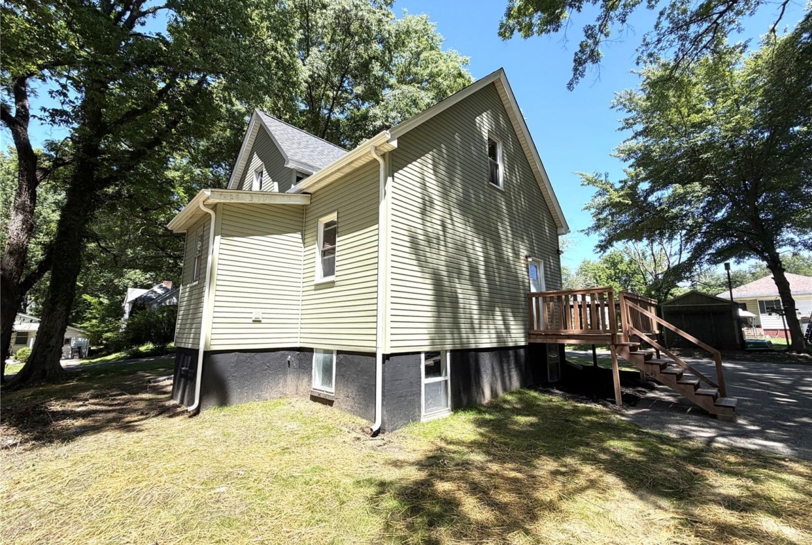 710 Annex Street, Belleville, Illinois 62220