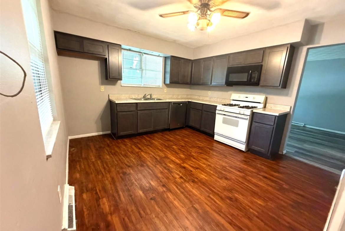 170 Liberty Drive, Belleville, Illinois 62226