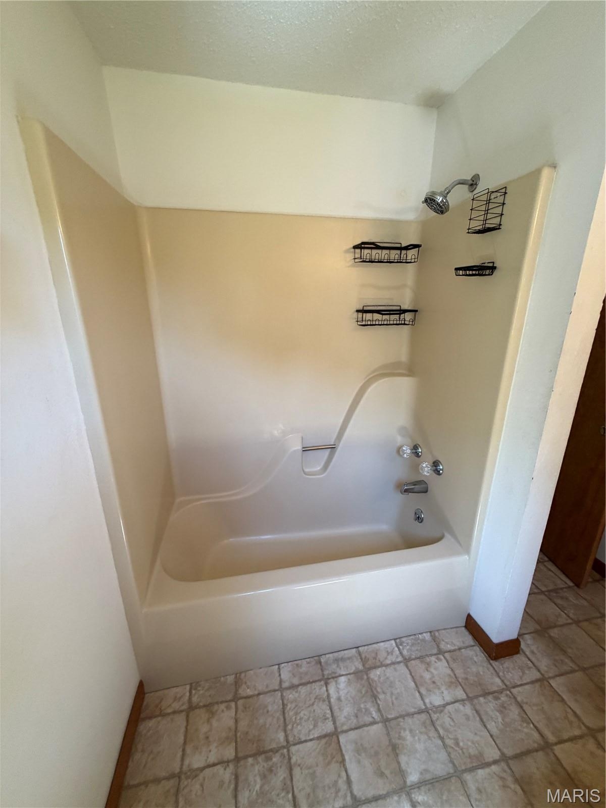 3323 Sheridan Avenue, Belleville, Illinois 62226 (19) 3323 Sheridan Avenue, Belleville, Illinois 62226