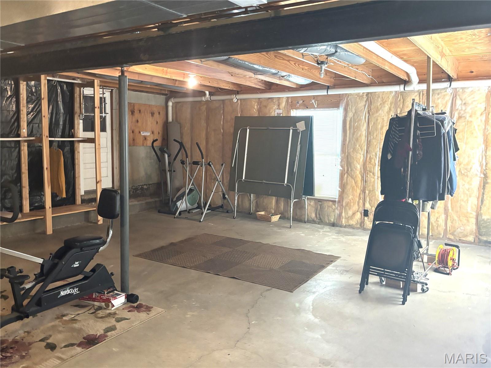 3323 Sheridan Avenue, Belleville, Illinois 62226 (27) 3323 Sheridan Avenue, Belleville, Illinois 62226