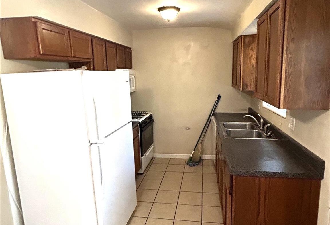 8921 Tanglewood Circle, Belleville, Illinois 62223
