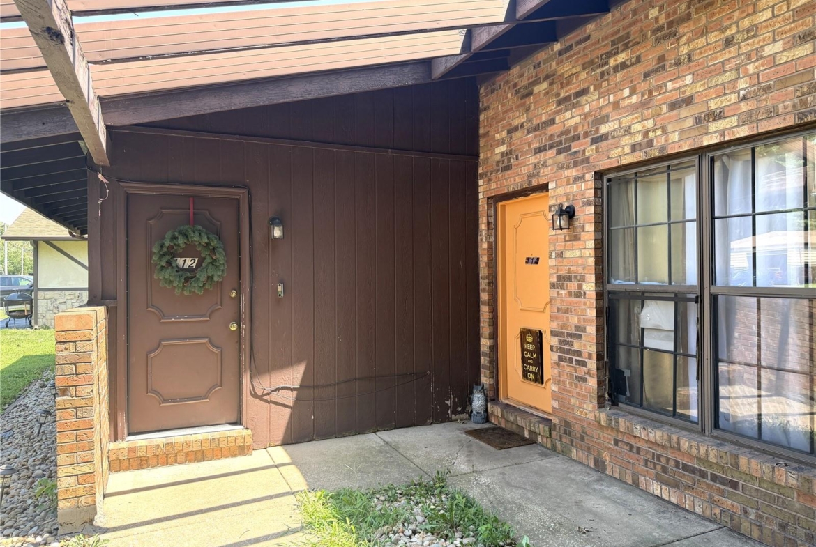 112 Kingsway Drive, Belleville, Illinois 62226