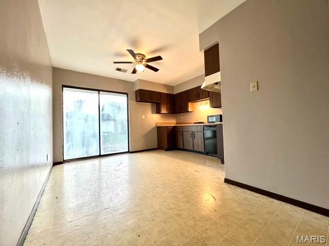 18 Kingsway Drive, Belleville, Illinois 62226