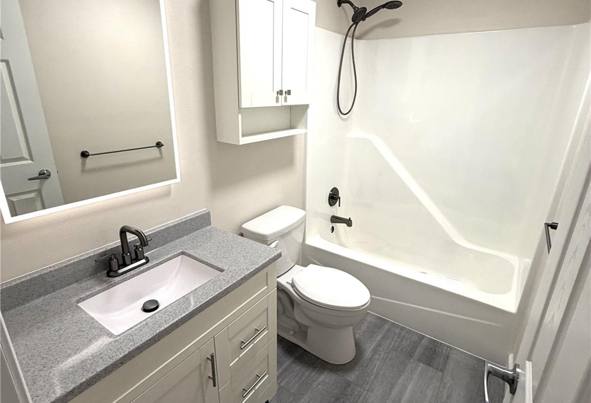 429 Ponderosa Avenue, Unit #7, O’Fallon, Illinois 62269