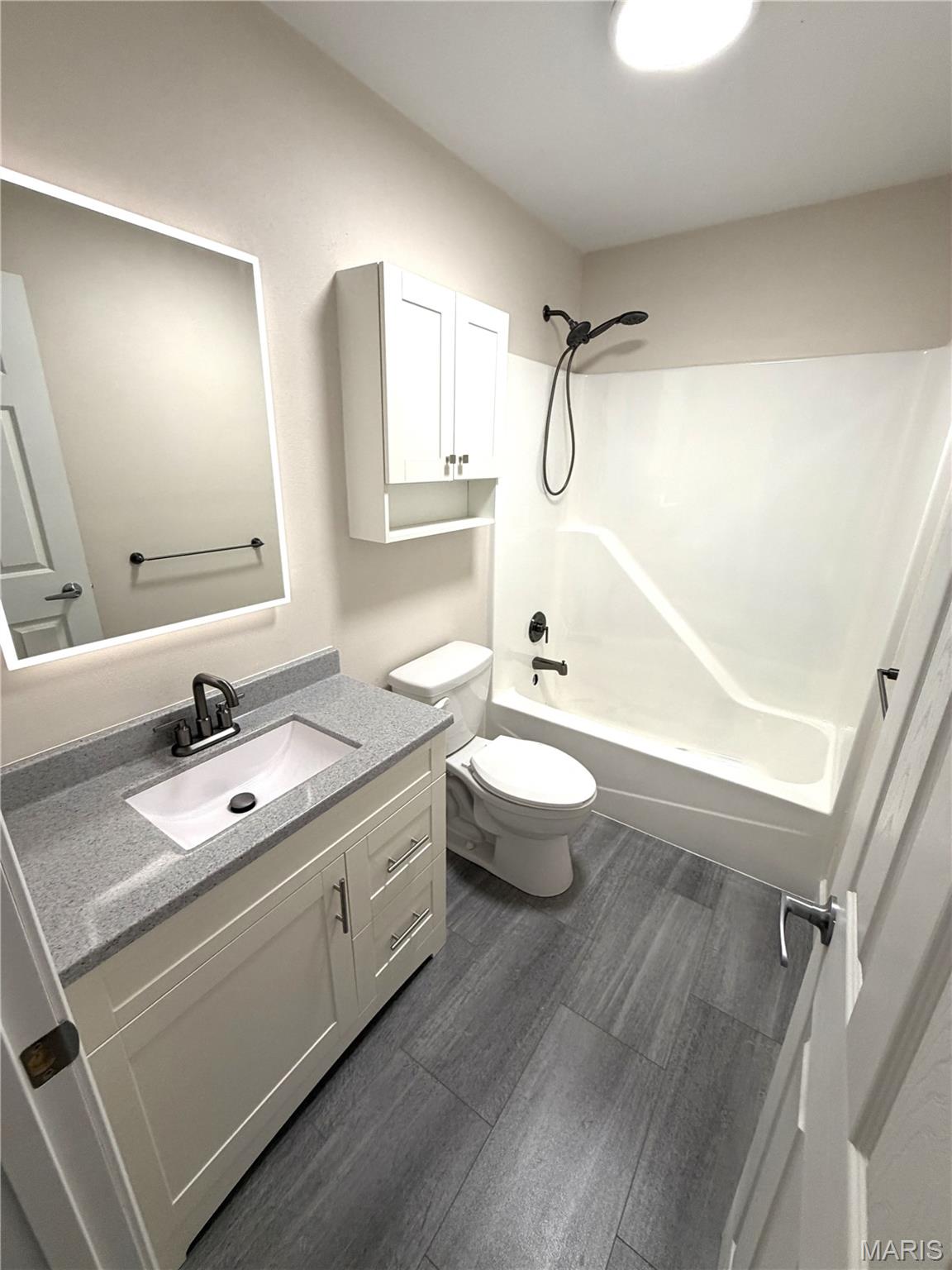 429 Ponderosa Avenue, Unit #7, O’Fallon, Illinois 62269
