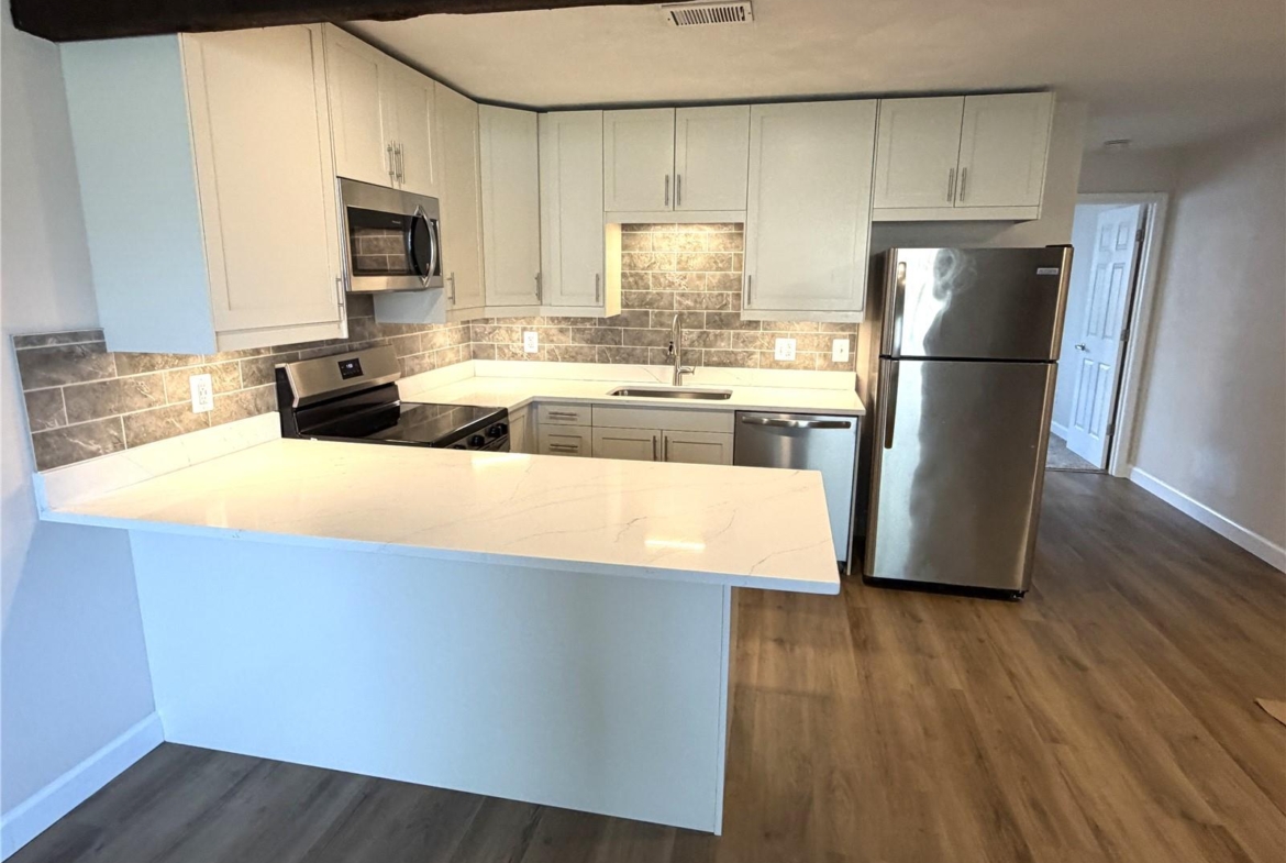 429 Ponderosa Avenue, Unit #7, O’Fallon, Illinois 62269