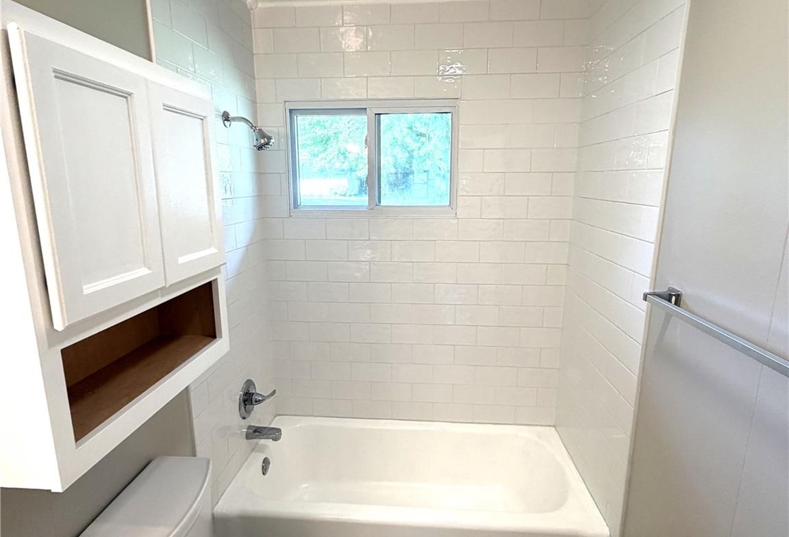 640 Devonshire Drive, Belleville, Illinois 62226