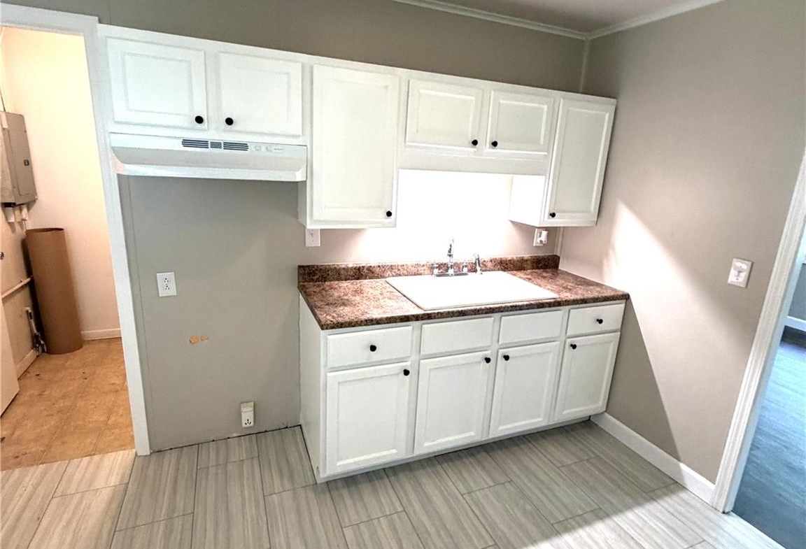 640 Devonshire Drive, Belleville, Illinois 62226