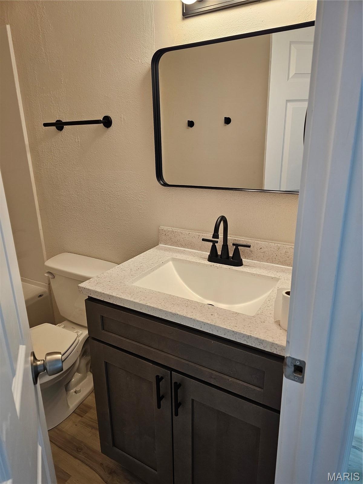 971 Belle Valley Drive, Belleville, Illinois 62220