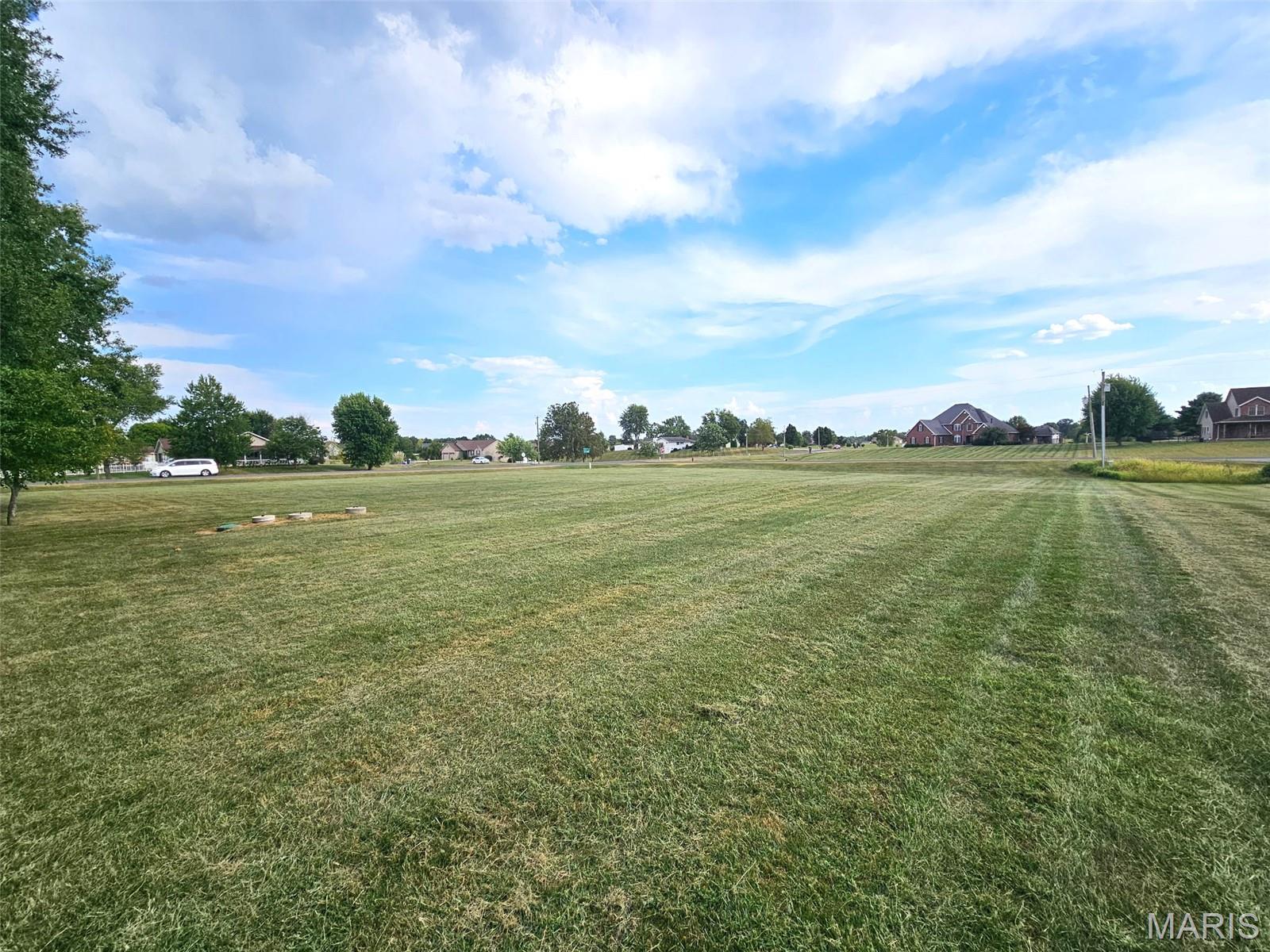 1 Heritage Trail, Moro, Illinois 62067
