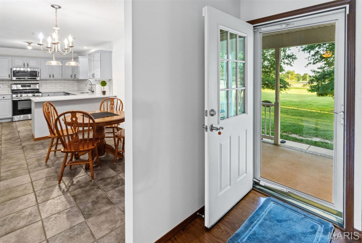 1 Heritage Trail, Moro, Illinois 62067
