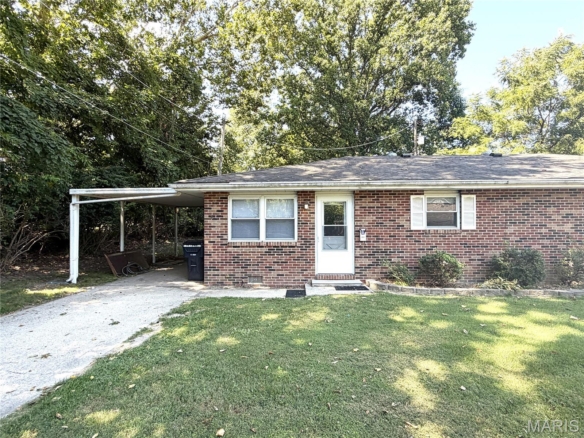 1501 La Salle Street, Belleville, Illinois 62221