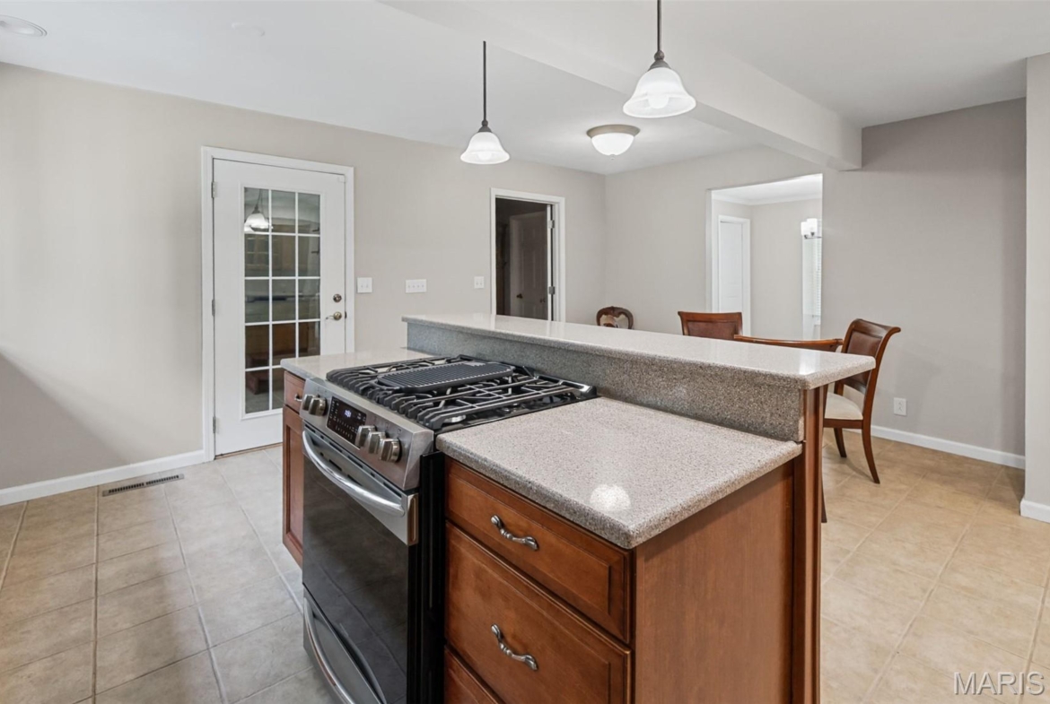 302 John Henry Street, Belleville, Illinois 62220