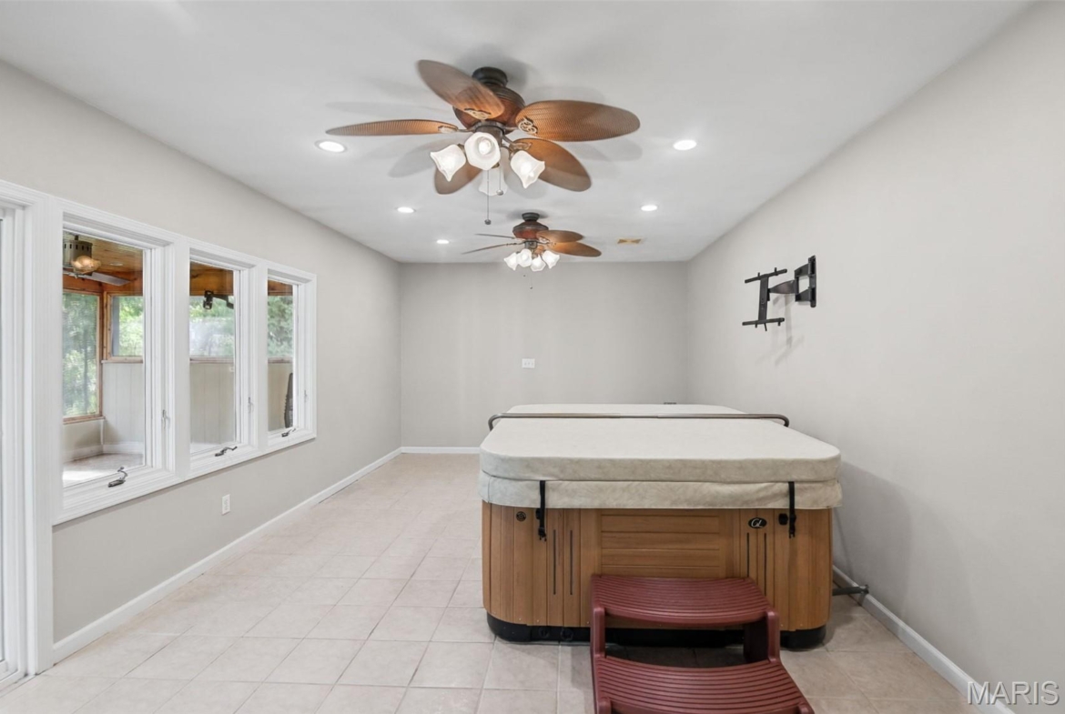 302 John Henry Street, Belleville, Illinois 62220