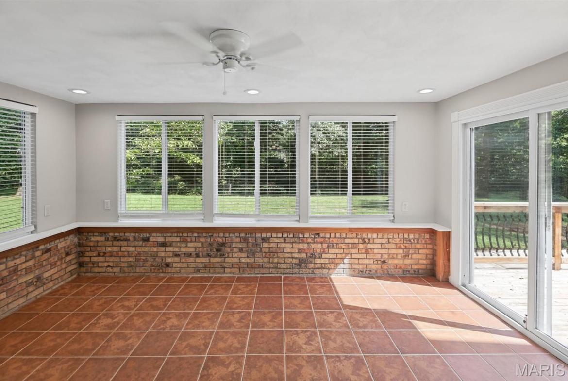 302 John Henry Street, Belleville, Illinois 62220
