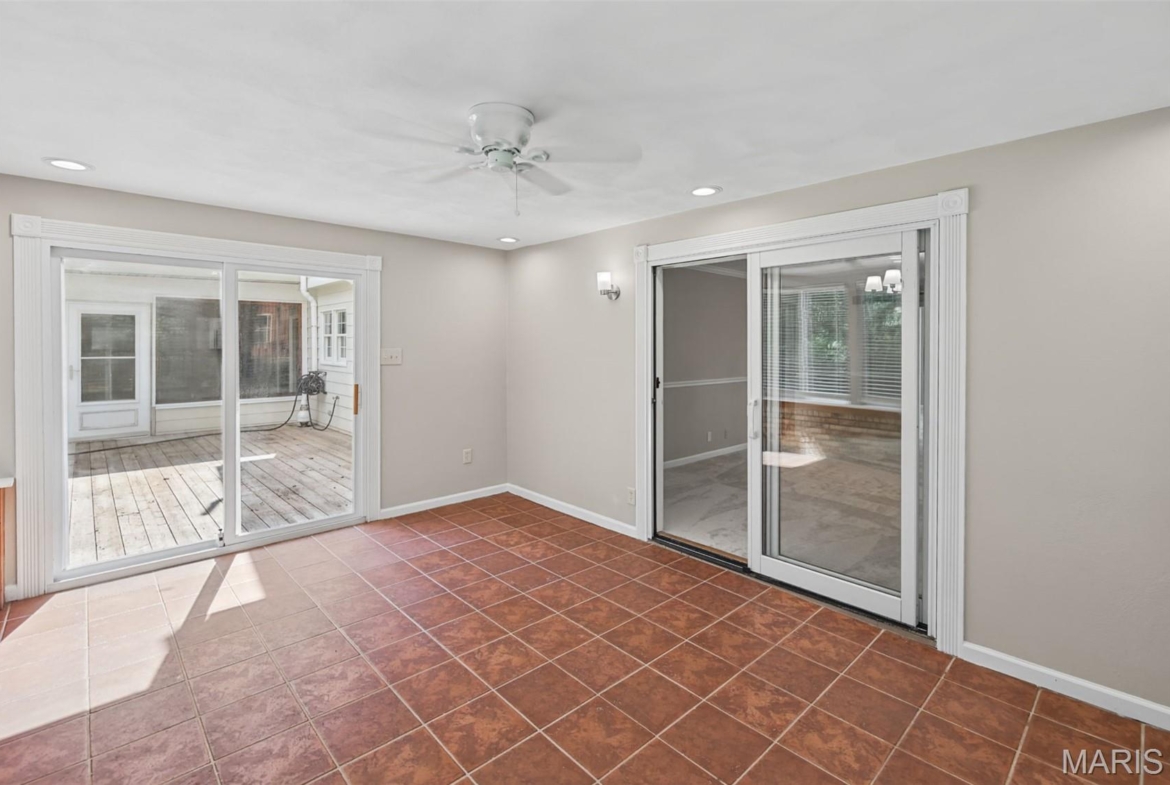 302 John Henry Street, Belleville, Illinois 62220
