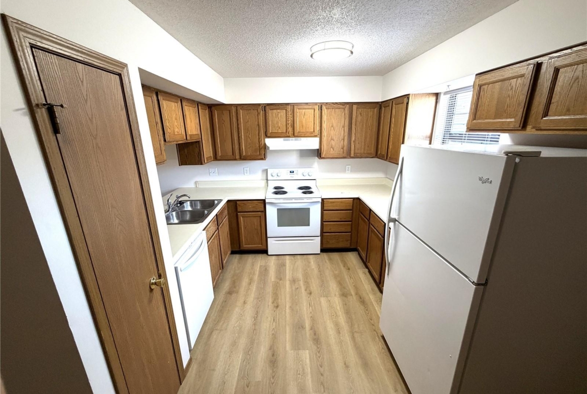 409 Donna Drive, O’Fallon, Illinois 62269
