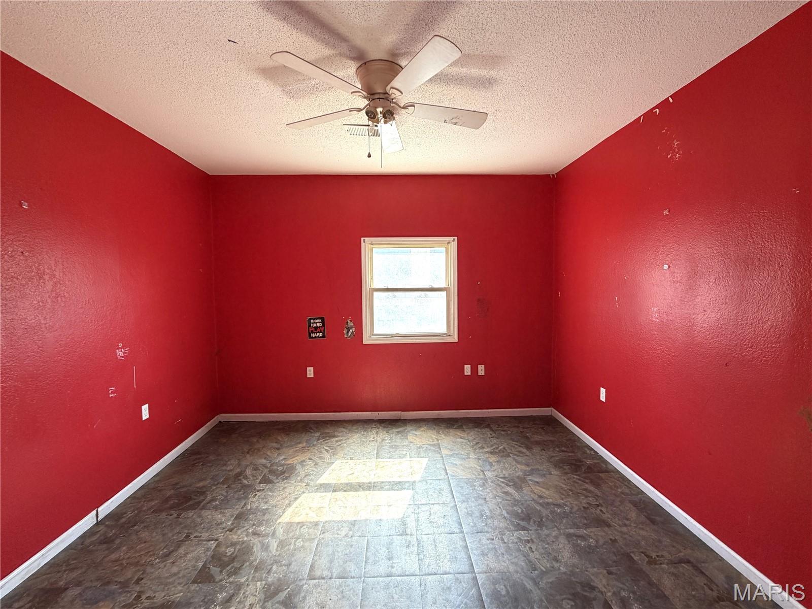 946 Union Street, Alton, Illinois 62002