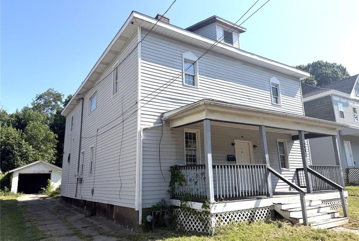 946 Union Street, Alton, Illinois 62002